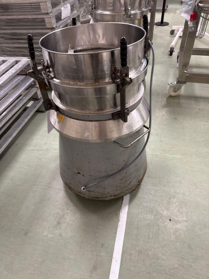 Russell Finex Sieve Pic 02
